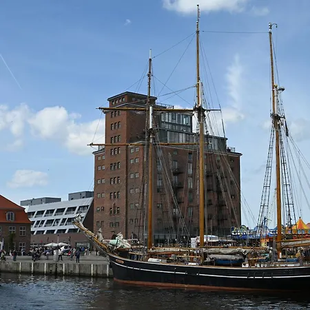 Apartmán Gemuetlich Eingerichtete Ferienwohnung, Gelegen Zwischen Ostsee Und Innenstadt *